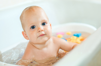 What Should You Avoid When Bathing Your Baby?