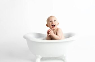 How to Make Bathing Your Baby a Relaxing Experience