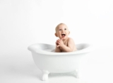How to Make Bathing Your Baby a Relaxing Experience